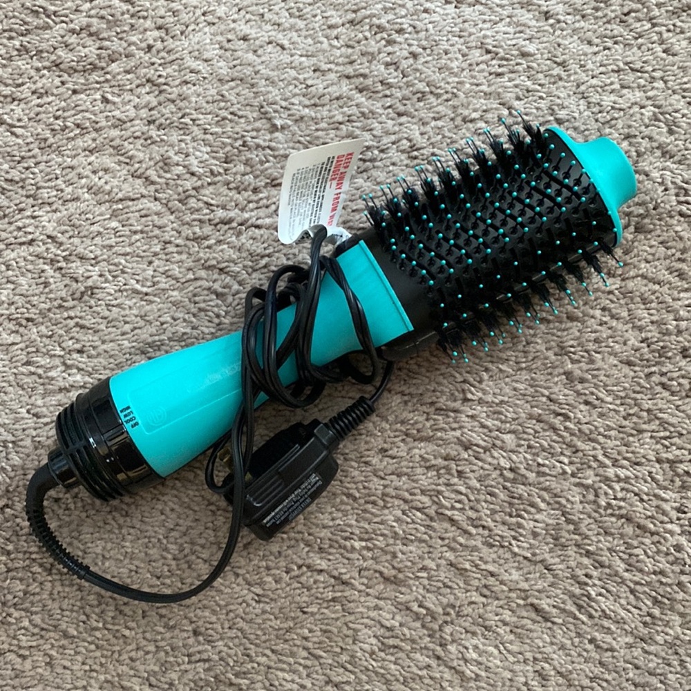 Reckon blow dryer.